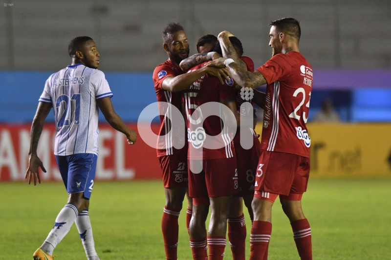 FBL-SUDAMERICANA-9OCT-DIM