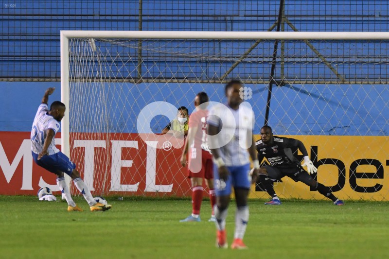 FBL-SUDAMERICANA-9OCT-DIM