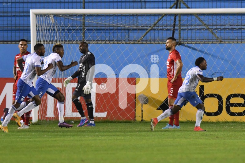 FBL-SUDAMERICANA-9OCT-DIM
