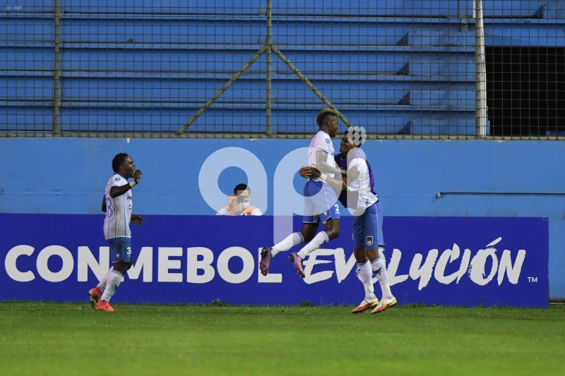 FBL-SUDAMERICANA-9OCT-DIM