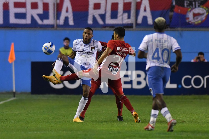 FBL-SUDAMERICANA-9OCT-DIM