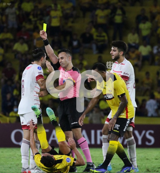 FBL-SUDAMERICANA-BARCELONA-LANÚS