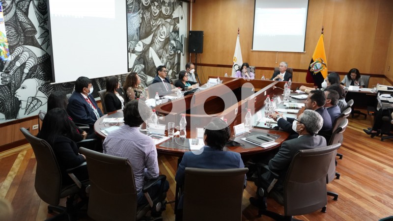 UIO-ELECCION-CES-BELTRAN