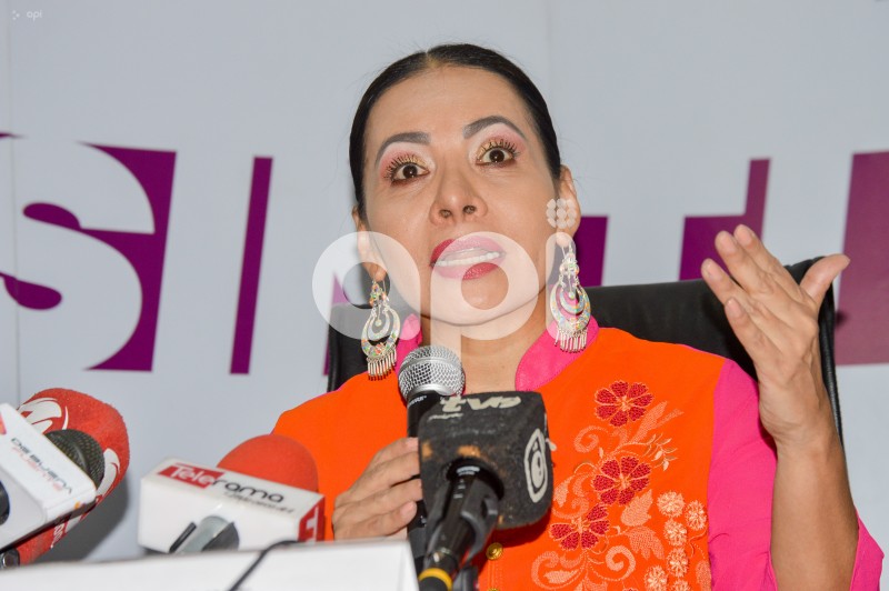 CUE-SIN-TI-NO-HAY-DEMOCRACIA