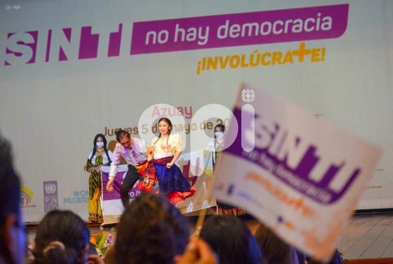 CUE-SIN-TI-NO-HAY-DEMOCRACIA
