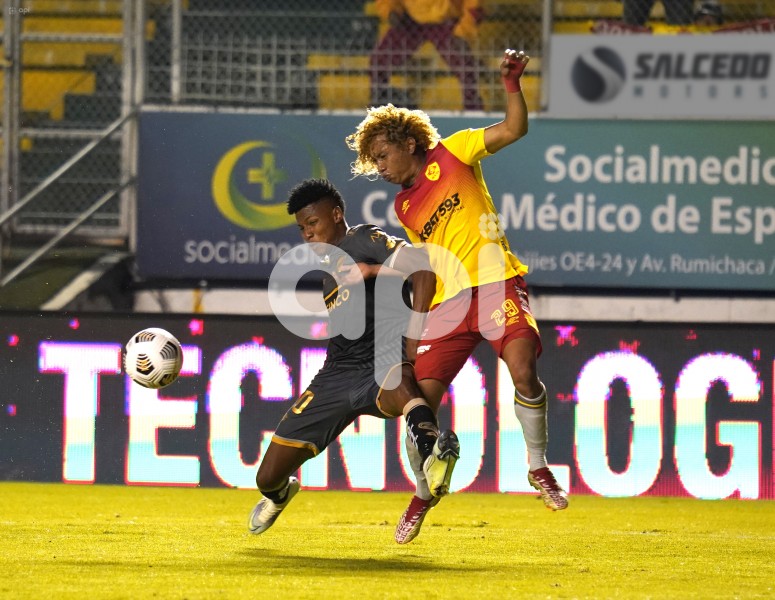 FBL-LIGAPRO-AUCAS-CUMBAYA