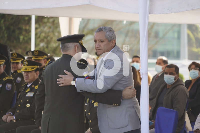 GENERAL-SALINAS