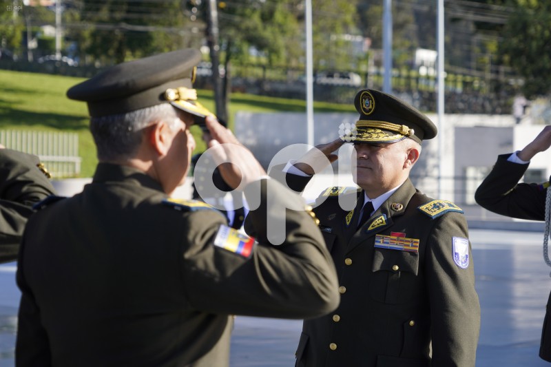 GENERAL-SALINAS