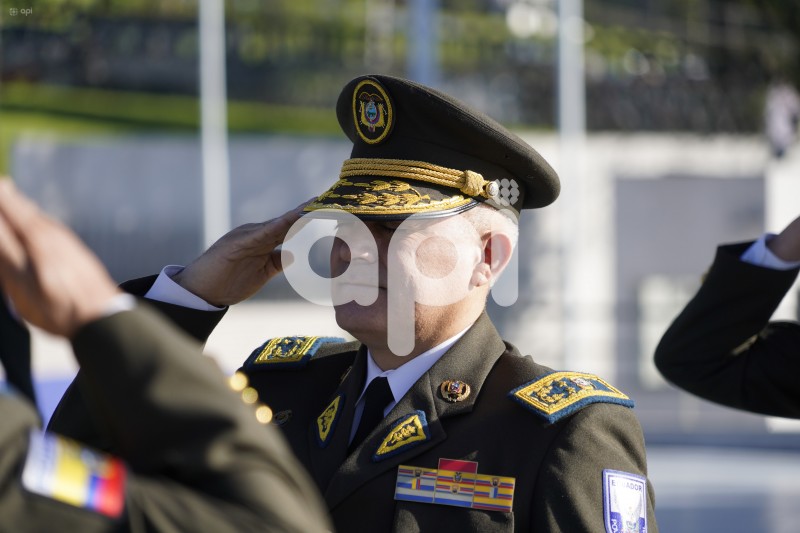 GENERAL-SALINAS