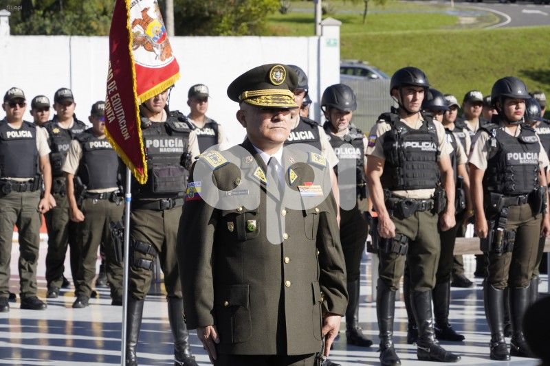 GENERAL-SALINAS