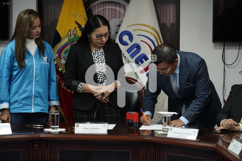 REVOLUCION-CIUDADANA-CNE