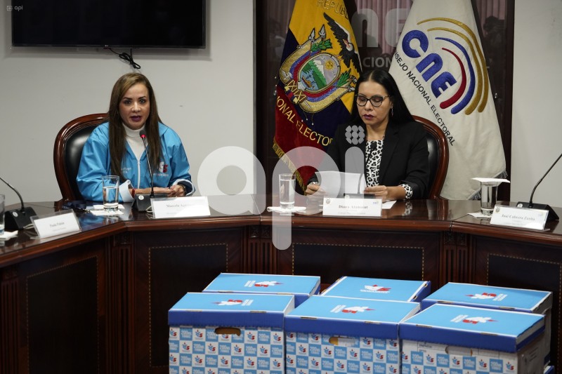 REVOLUCION-CIUDADANA-CNE
