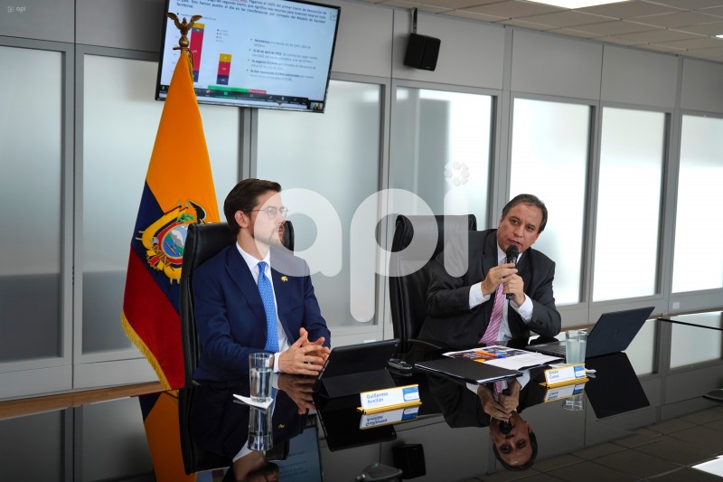 UIO-CONVERSATORIO-FINANZAS-CUEVA