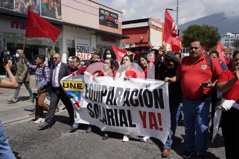 UIO-MARCHA-UNE