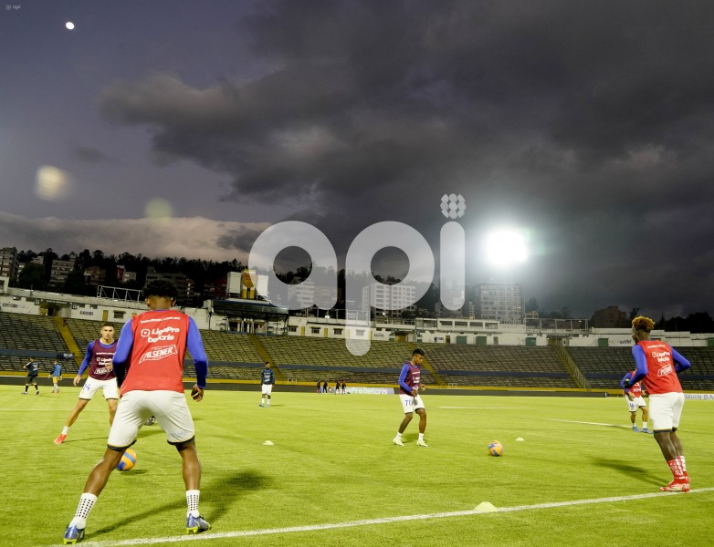 FBL-LIGAPRO-CATOLICA-CUMBAYA