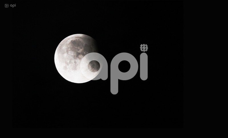 GYE-ECLIPSE LUNAR