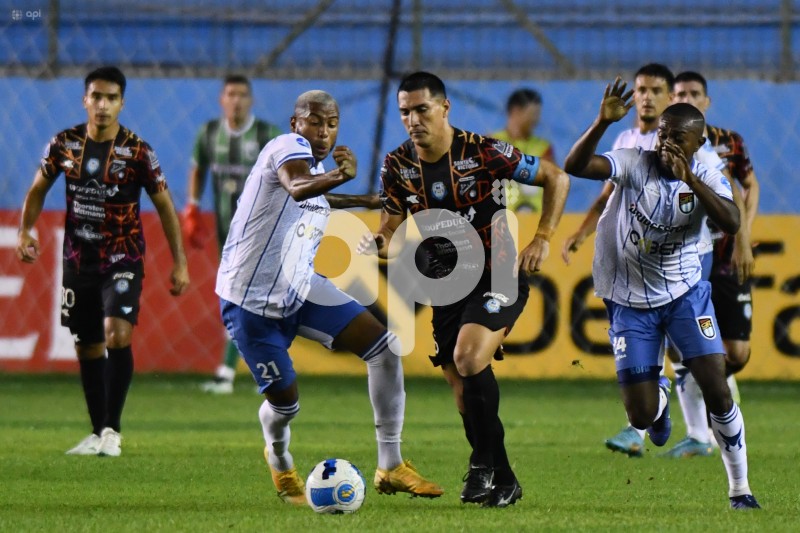FBL-SUDAMERICANA-9OCT-GUAIRENA