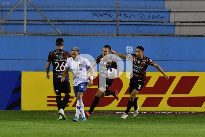 FBL-SUDAMERICANA-9OCT-GUAIRENA