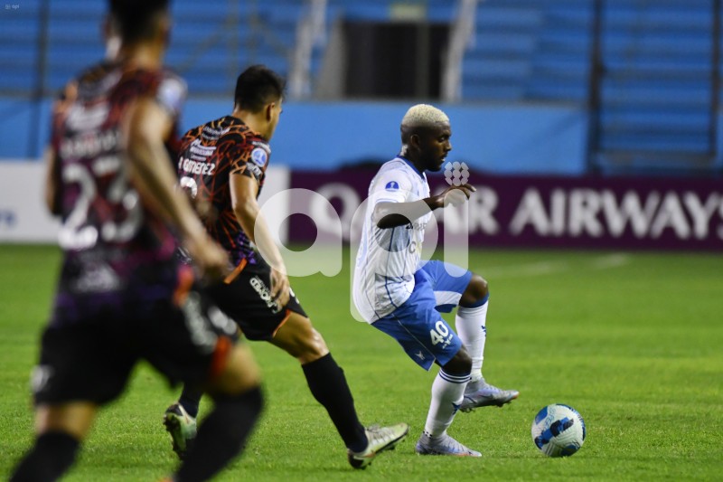FBL-SUDAMERICANA-9OCT-GUAIRENA