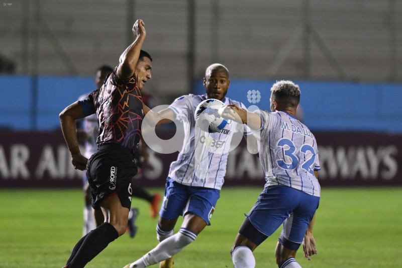 FBL-SUDAMERICANA-9OCT-GUAIRENA