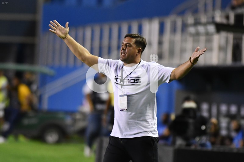 FBL-SUDAMERICANA-9OCT-GUAIRENA