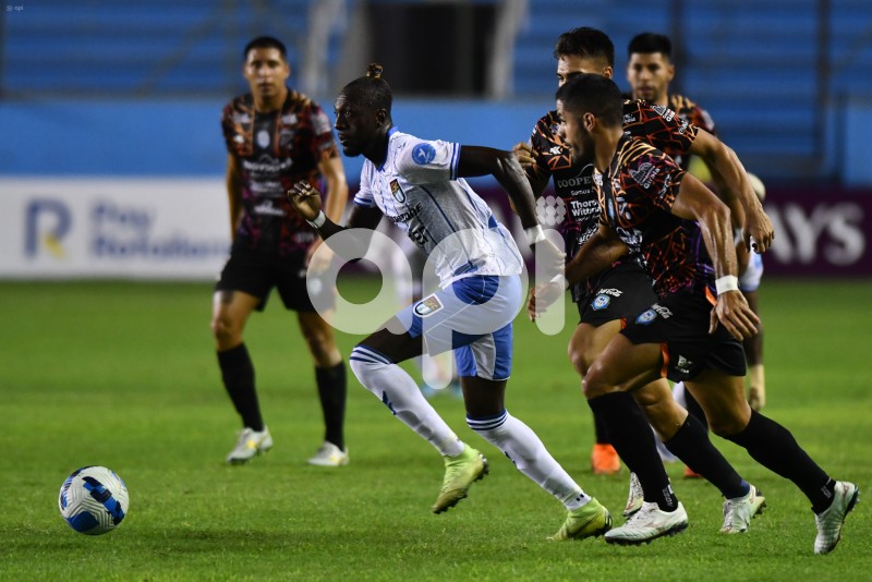 FBL-SUDAMERICANA-9OCT-GUAIRENA