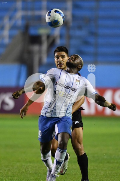 FBL-SUDAMERICANA-9OCT-GUAIRENA
