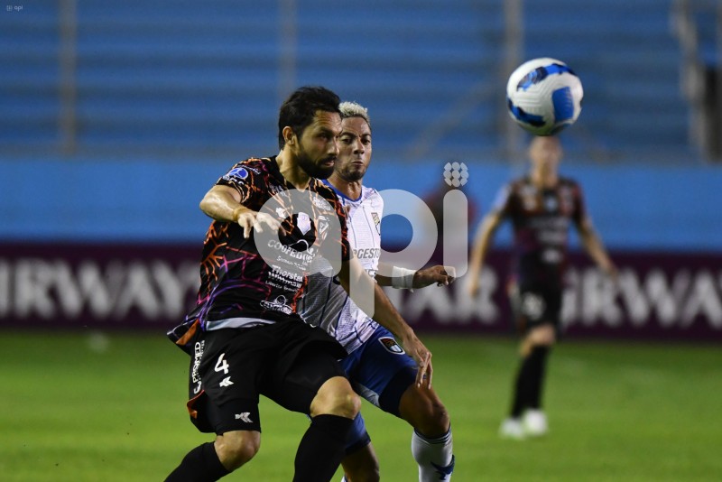 FBL-SUDAMERICANA-9OCT-GUAIRENA