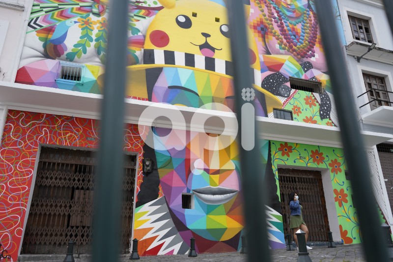 UIO-GRAFFIT-PIKACHU
