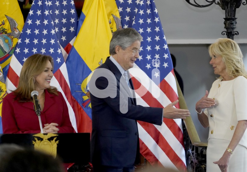 LASSO-PRIMERA-DAMA-ESTADOS-UNIDOS
