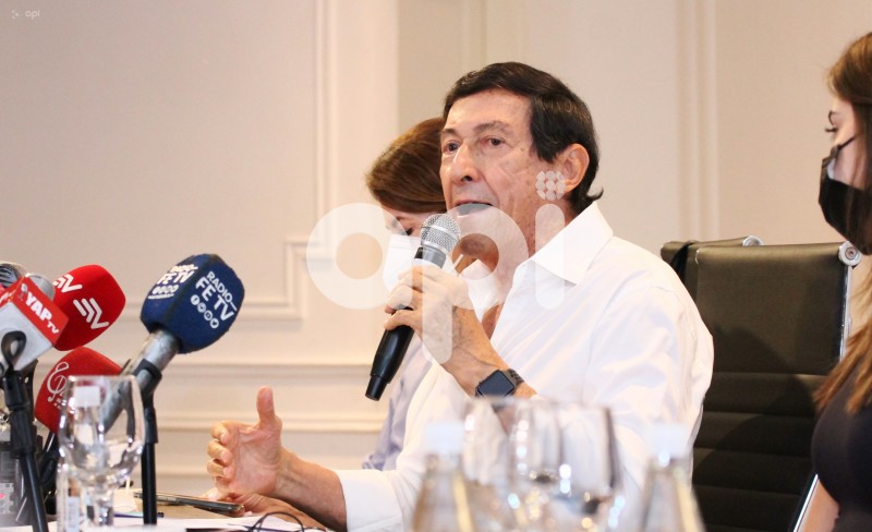 GYE-NICOLAS LAPENTTI
