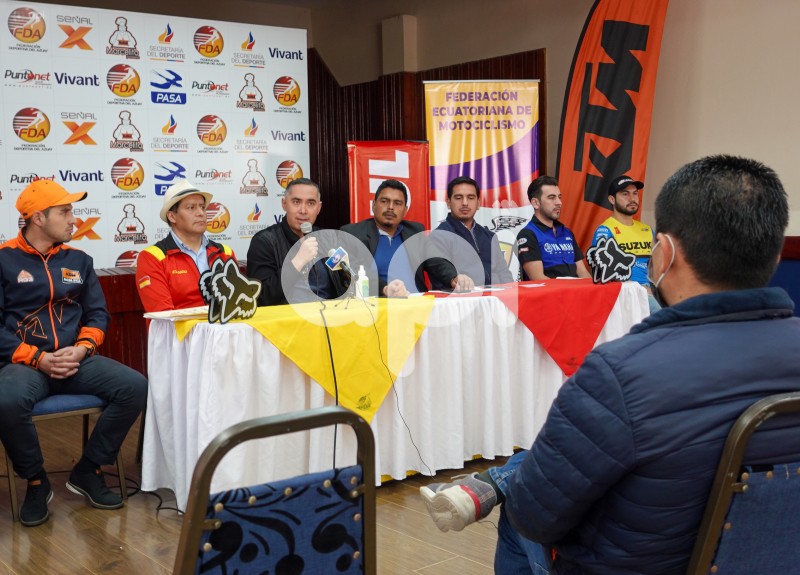 CUE-PRESENTACION-MOTOCROSS