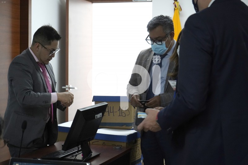 UIO-COMPLEJOJUDICIAL-JUICIO-30S