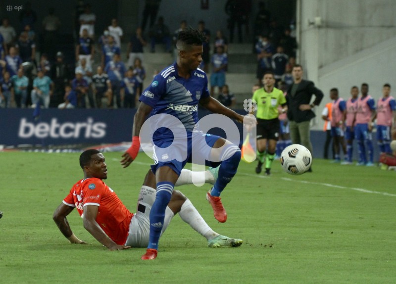FBL-LIGAPRO-EMELEC-CATOLICA