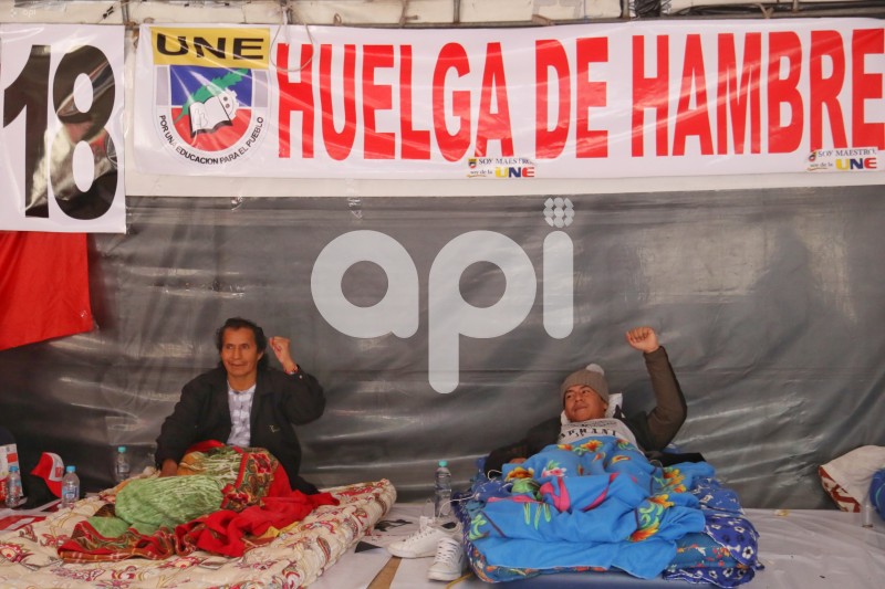 UNE-FIN-HUELGA-HAMBRE