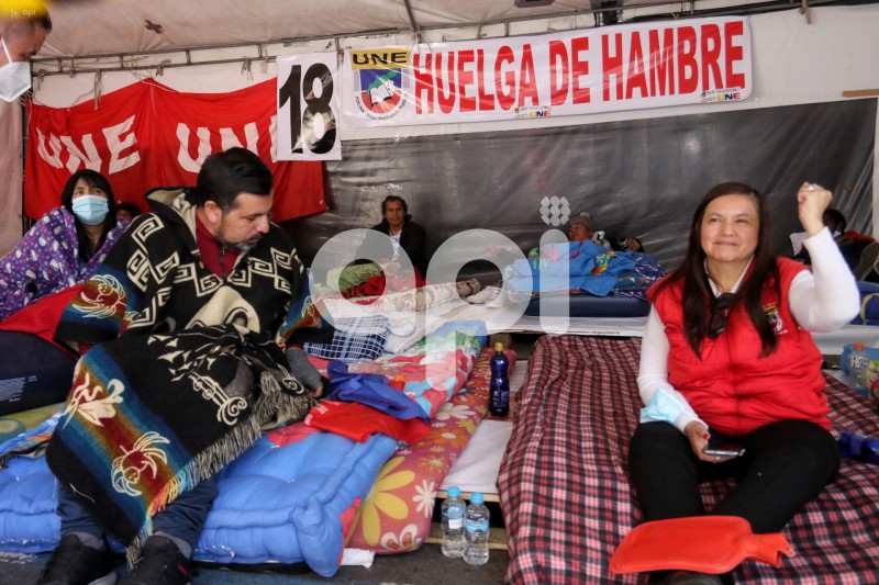 UNE-FIN-HUELGA-HAMBRE