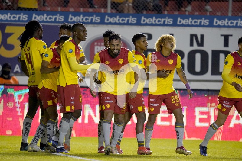 FBL-LIGAPRO-AUCAS-BARCELONA