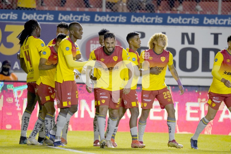 FBL-LIGAPRO-AUCAS-BARCELONA