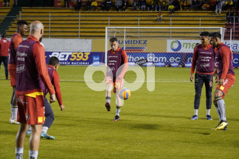 FBL-LIGAPRO-AUCAS-BARCELONA
