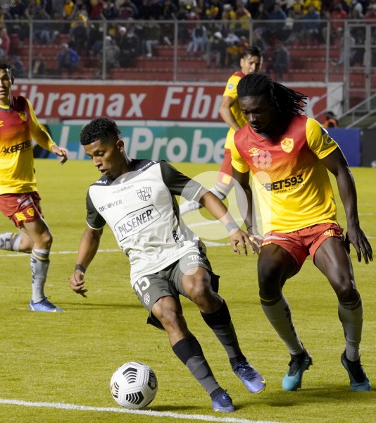 FBL-LIGAPRO-AUCAS-BARCELONA