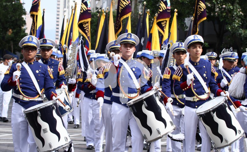 GYE-DESFILE-BATALLA PICHINCHA