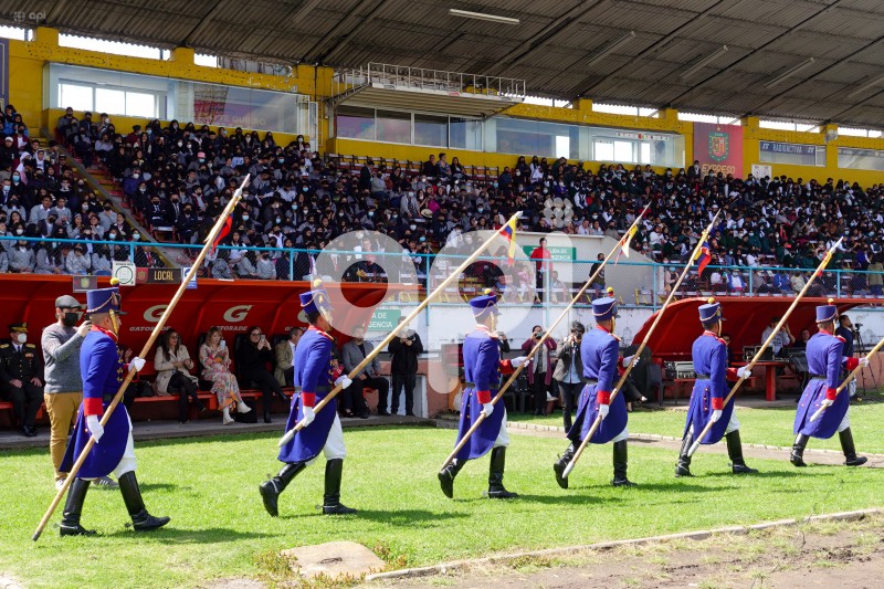 CUE-HOMENAJE-BATALLA-PICHINCHA