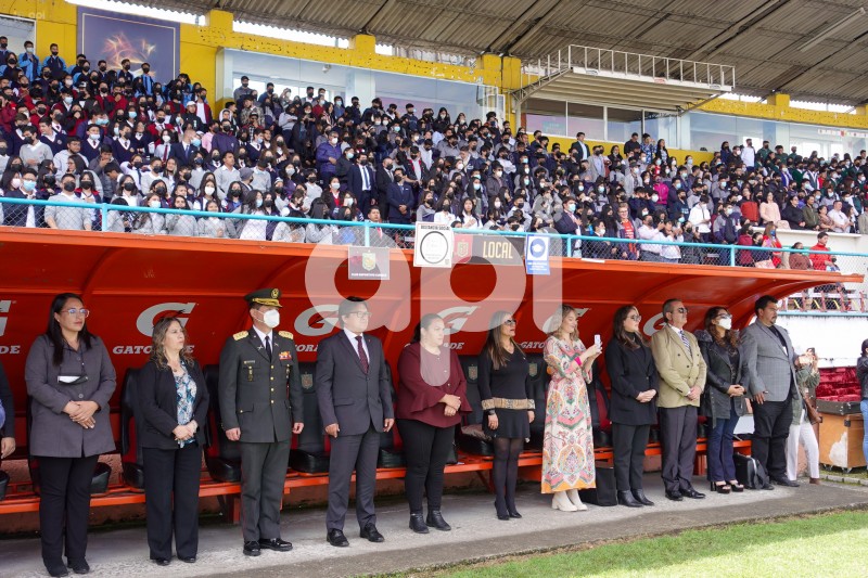 CUE-HOMENAJE-BATALLA-PICHINCHA