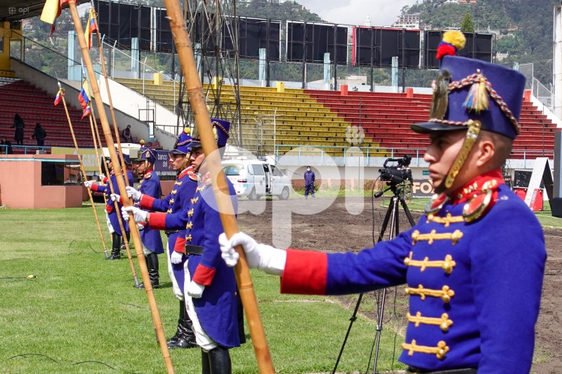CUE-HOMENAJE-BATALLA-PICHINCHA