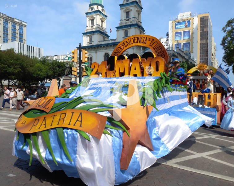 GYE-DESFILE-BATALLA PICHINCHA