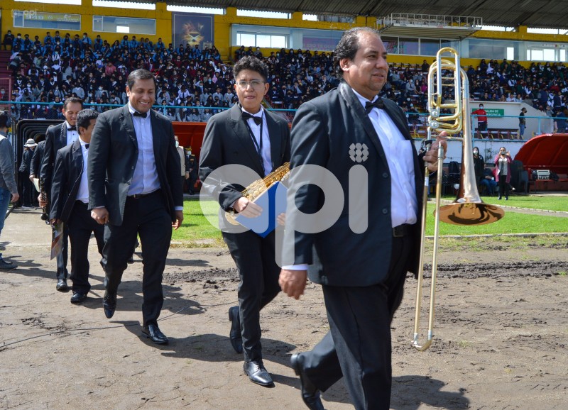 CUE-HOMENAJE-BATALLA-PICHINCHA