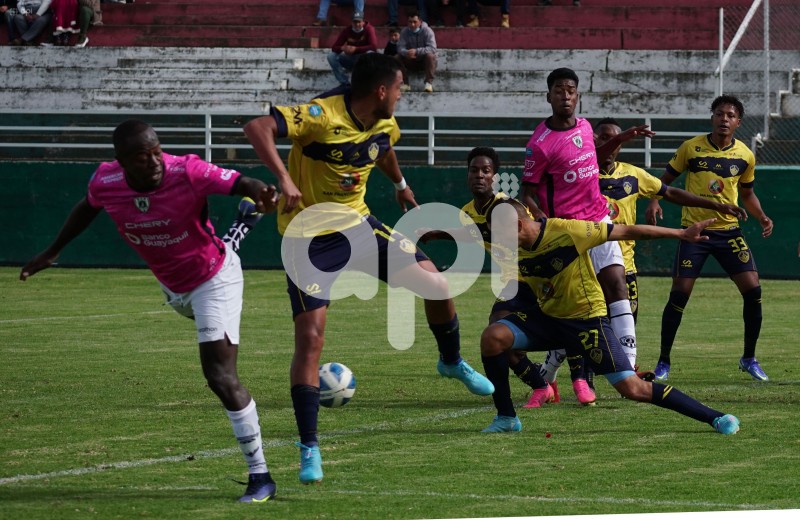 FBL-LIGA-PRO-SERIE-B-CHACARITAS-INDEPENDIENTE-JR-