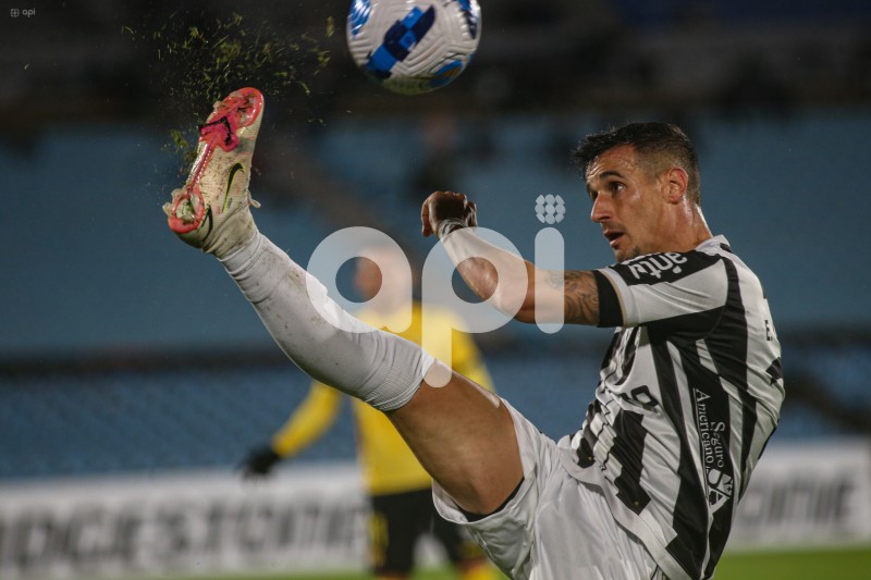 FBL-SUDAMERICANA-WANDERERS-BARCELONA