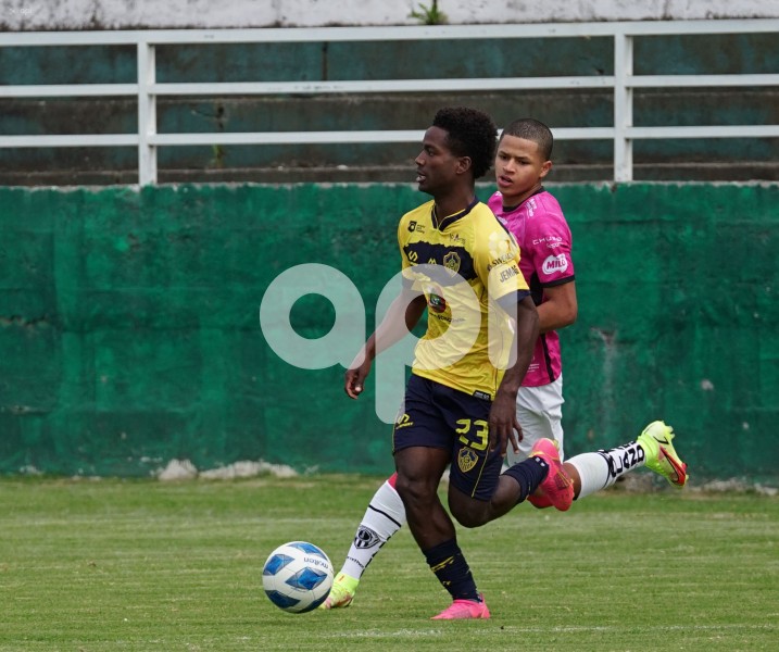 FBL-LIGA-PRO-SERIE-B-CHACARITAS-INDEPENDIENTE-JR-