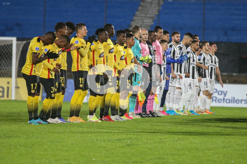 FBL-SUDAMERICANA-WANDERERS-BARCELONA